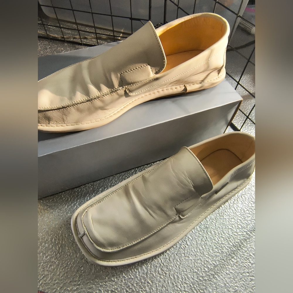 Cesare Pasciotti CreamColored Leather Flats Loafers